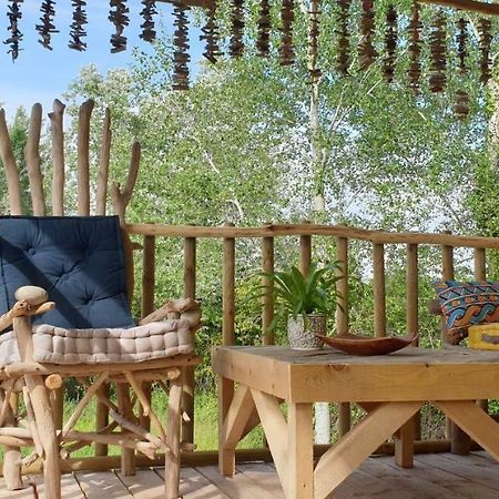 La Cabane Perchee Villelaure Dış mekan fotoğraf