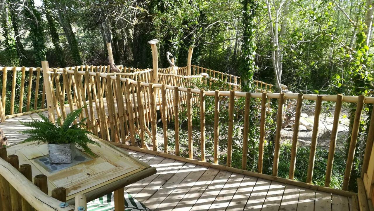 La Cabane Perchee Villelaure Dış mekan fotoğraf