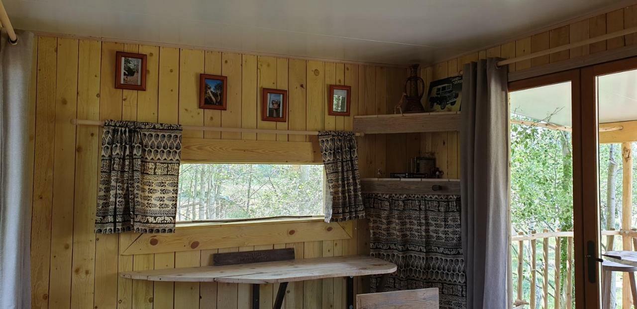 La Cabane Perchee Villelaure Dış mekan fotoğraf